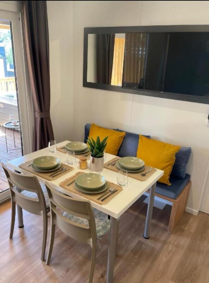 Mobile Home Aurora Selce Eksteriør bilde